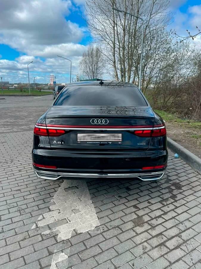 Audi A8 аренда